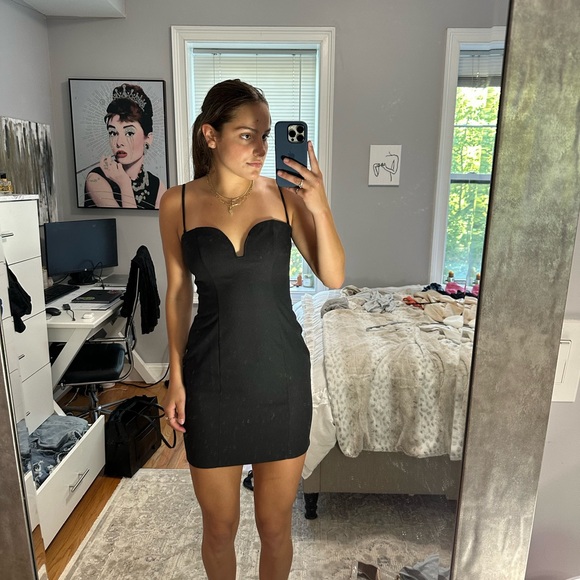 Reformation black mini dress - Picture 2 of 5